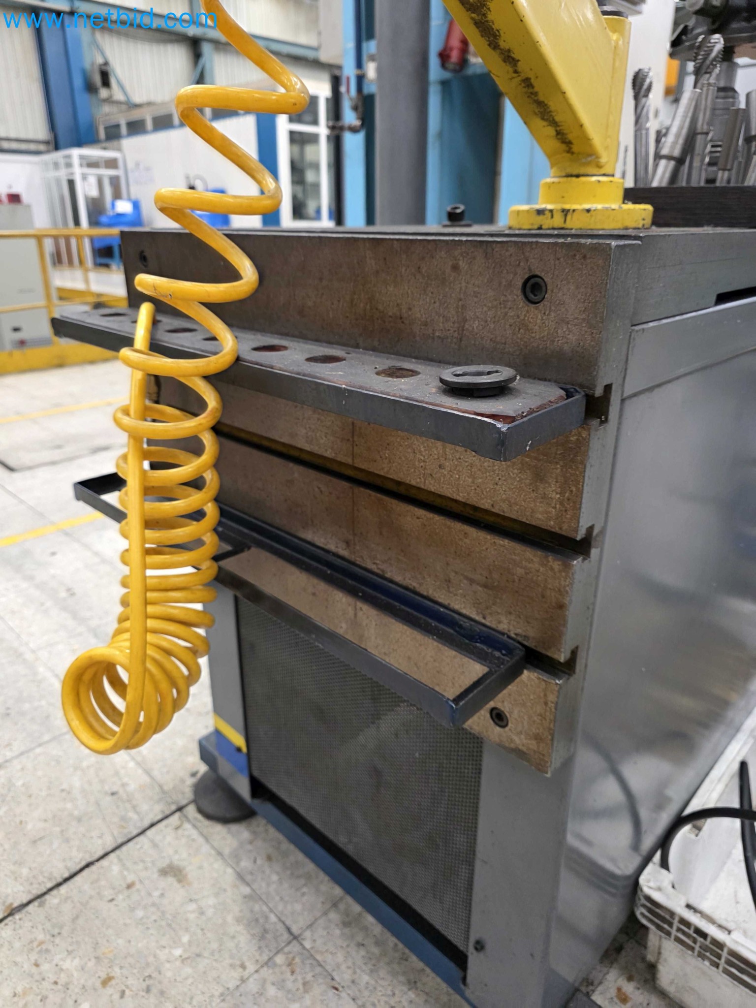 Tromosa Asset Sale (Troqueles Y Moldes De Galicia, Sa): Cnc Machining Centres, Edm Machines And Mould Manufacturing Equipment-12
