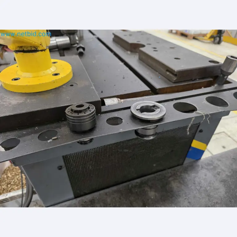 Tromosa Asset Sale (Troqueles Y Moldes De Galicia, Sa): Cnc Machining Centres, Edm Machines And Mould Manufacturing Equipment-13