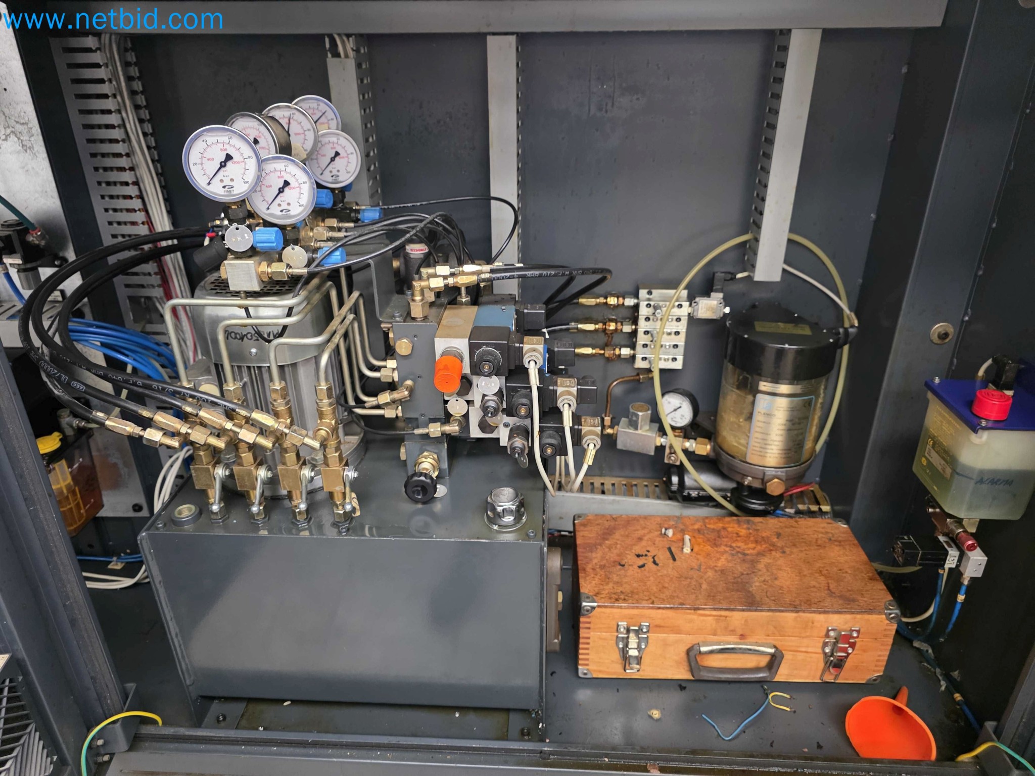 Tromosa Asset Sale (Troqueles Y Moldes De Galicia, Sa): Cnc Machining Centres, Edm Machines And Mould Manufacturing Equipment-26
