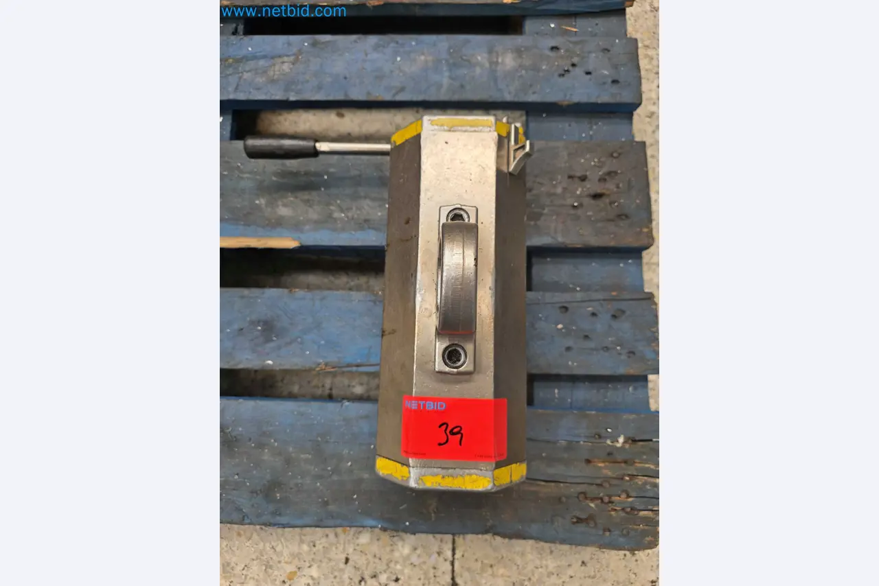 Tromosa Asset Sale (Troqueles Y Moldes De Galicia, Sa): Cnc Machining Centres, Edm Machines And Mould Manufacturing Equipment-3