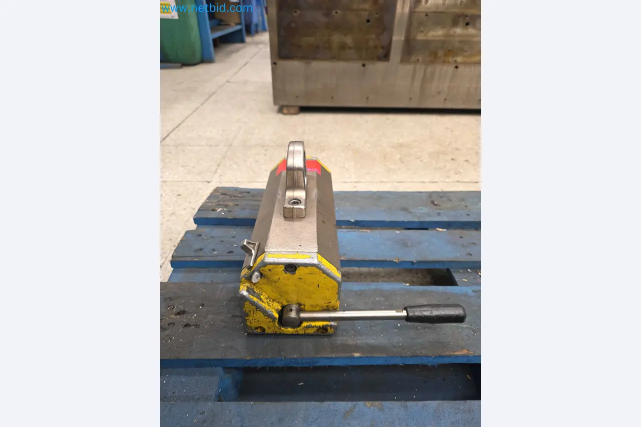 Tromosa Asset Sale (Troqueles Y Moldes De Galicia, Sa): Cnc Machining Centres, Edm Machines And Mould Manufacturing Equipment-4