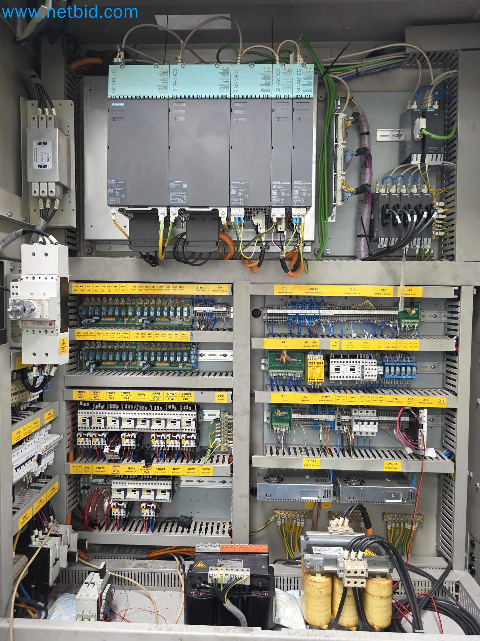 Tromosa Asset Sale (Troqueles Y Moldes De Galicia, Sa): Cnc Machining Centres, Edm Machines And Mould Manufacturing Equipment-23