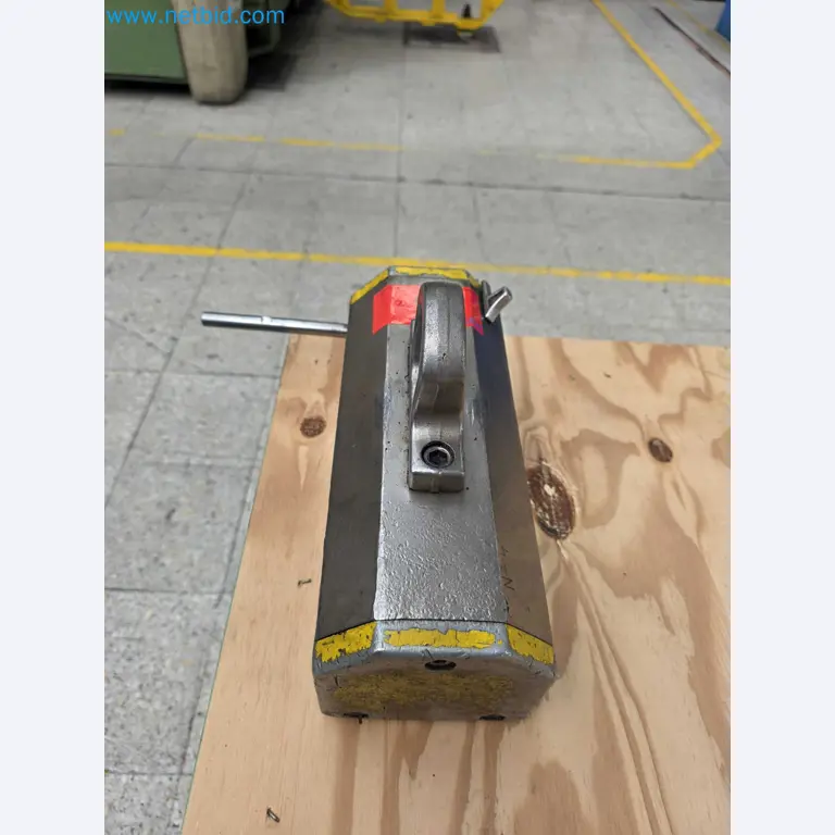 Tromosa Asset Sale (Troqueles Y Moldes De Galicia, Sa): Cnc Machining Centres, Edm Machines And Mould Manufacturing Equipment-5