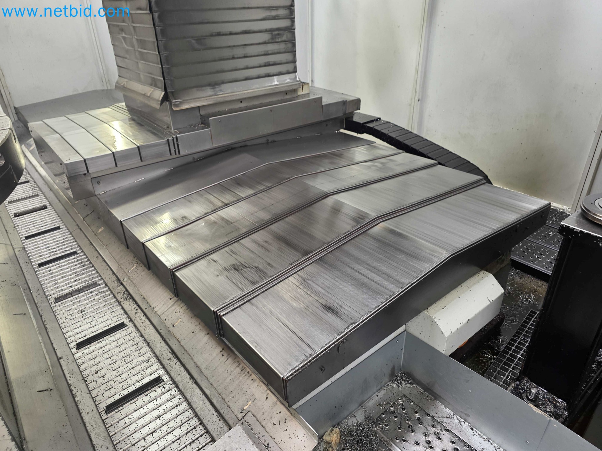 Tromosa Asset Sale (Troqueles Y Moldes De Galicia, Sa): Cnc Machining Centres, Edm Machines And Mould Manufacturing Equipment-10
