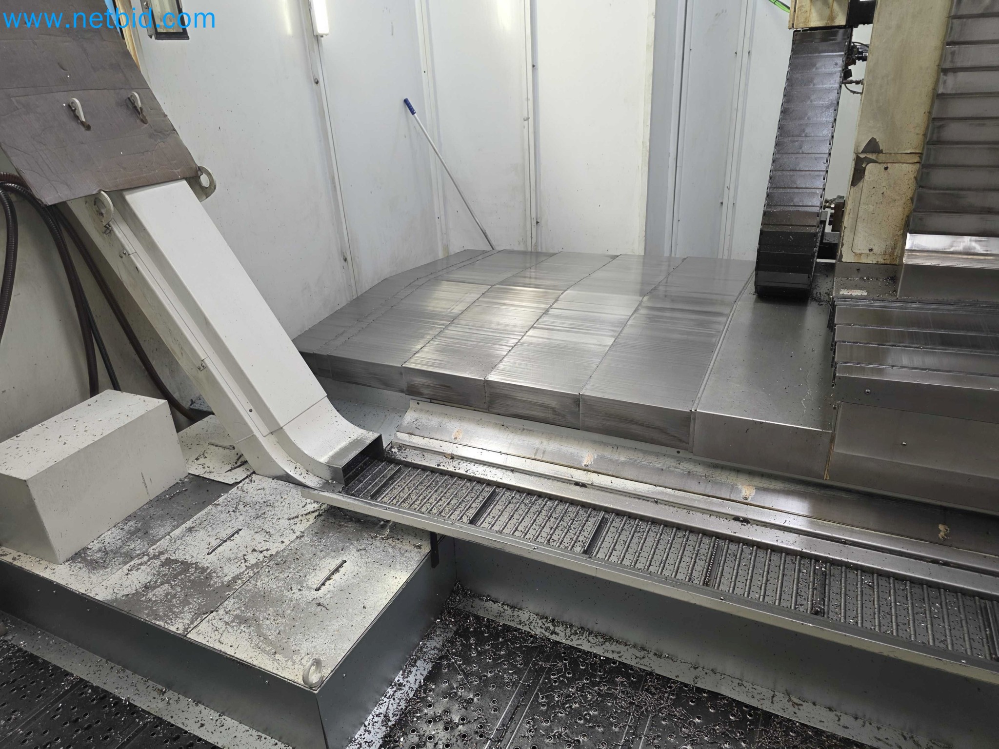 Tromosa Asset Sale (Troqueles Y Moldes De Galicia, Sa): Cnc Machining Centres, Edm Machines And Mould Manufacturing Equipment-11