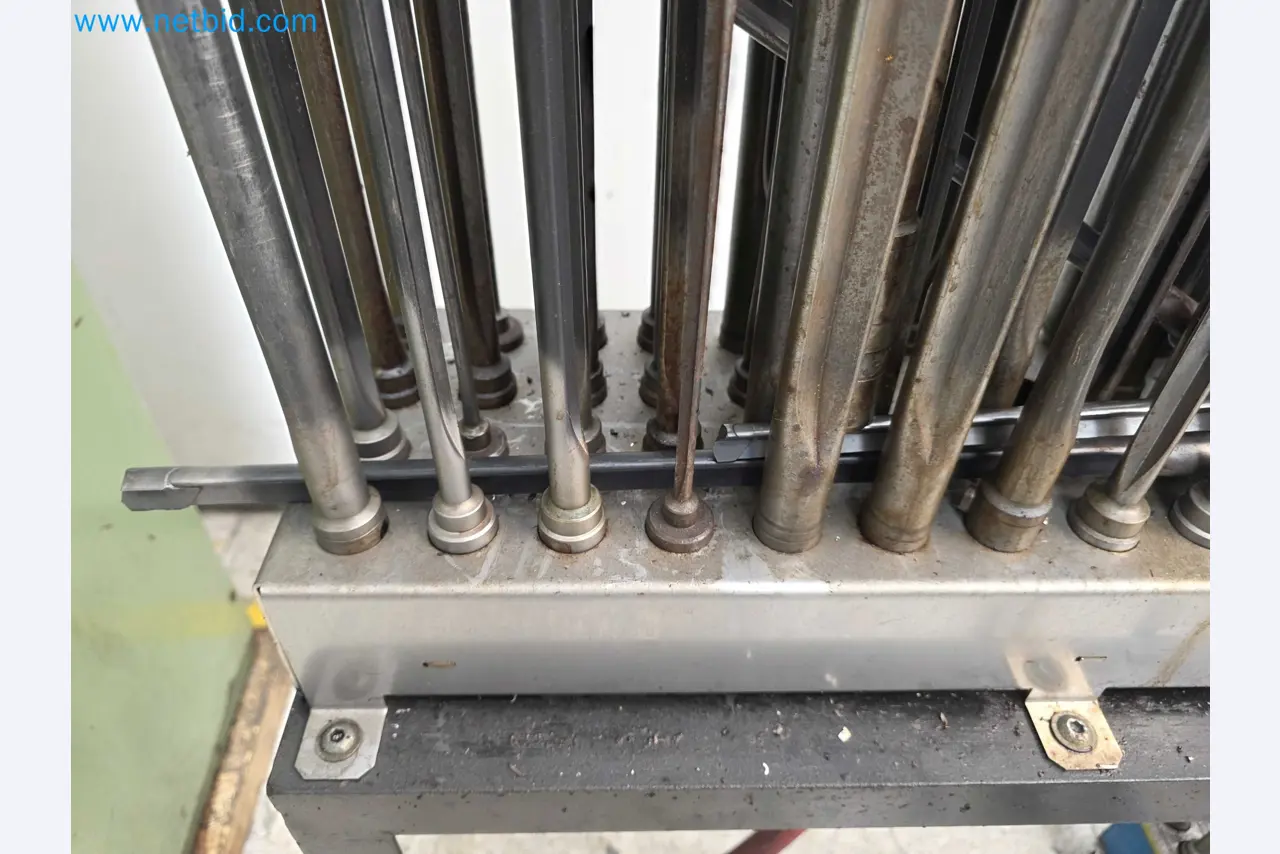 Tromosa Asset Sale (Troqueles Y Moldes De Galicia, Sa): Cnc Machining Centres, Edm Machines And Mould Manufacturing Equipment-18