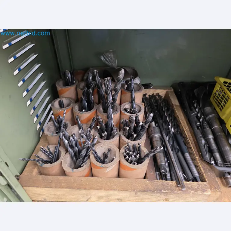 Tromosa Asset Sale (Troqueles Y Moldes De Galicia, Sa): Cnc Machining Centres, Edm Machines And Mould Manufacturing Equipment-7