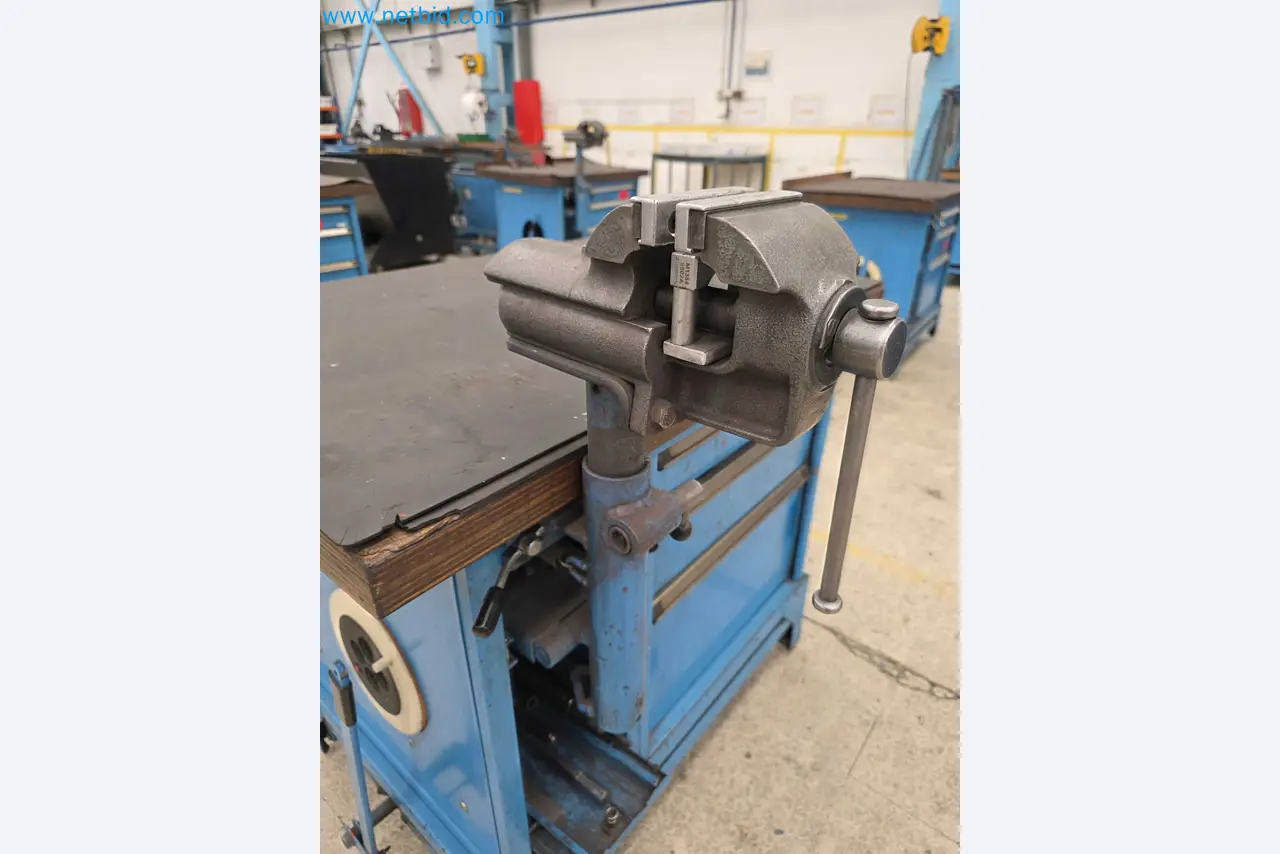 Tromosa Asset Sale (Troqueles Y Moldes De Galicia, Sa): Cnc Machining Centres, Edm Machines And Mould Manufacturing Equipment-17