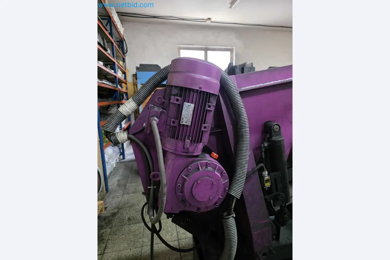 Tromosa Asset Sale (Troqueles Y Moldes De Galicia, Sa): Cnc Machining Centres, Edm Machines And Mould Manufacturing Equipment-10