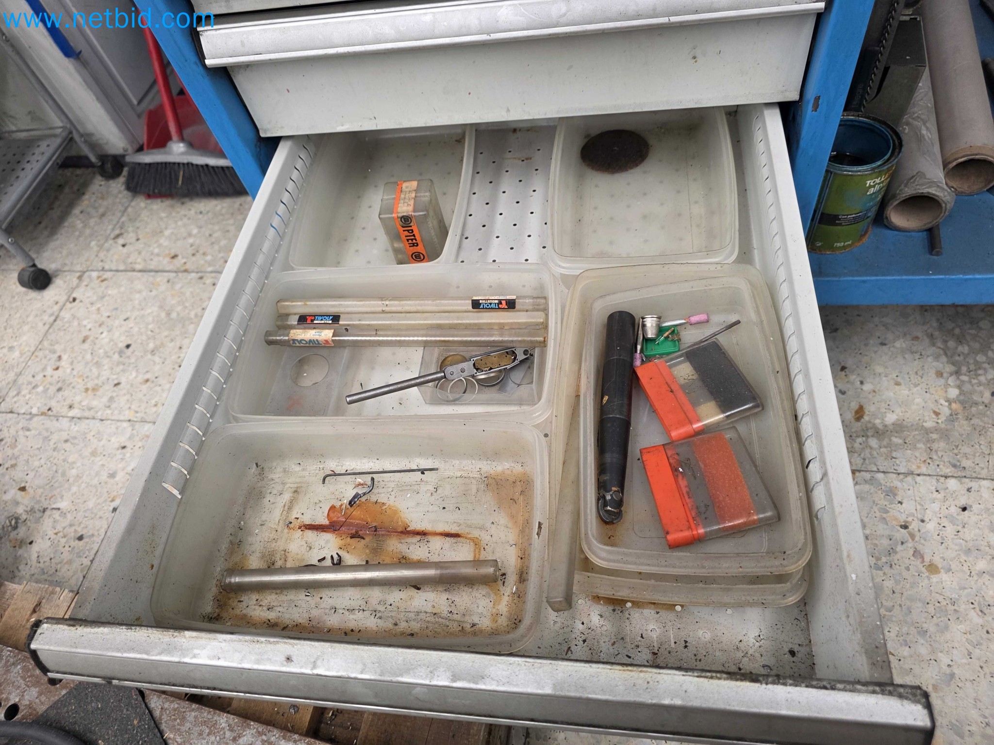 Tromosa Asset Sale (Troqueles Y Moldes De Galicia, Sa): Cnc Machining Centres, Edm Machines And Mould Manufacturing Equipment-11
