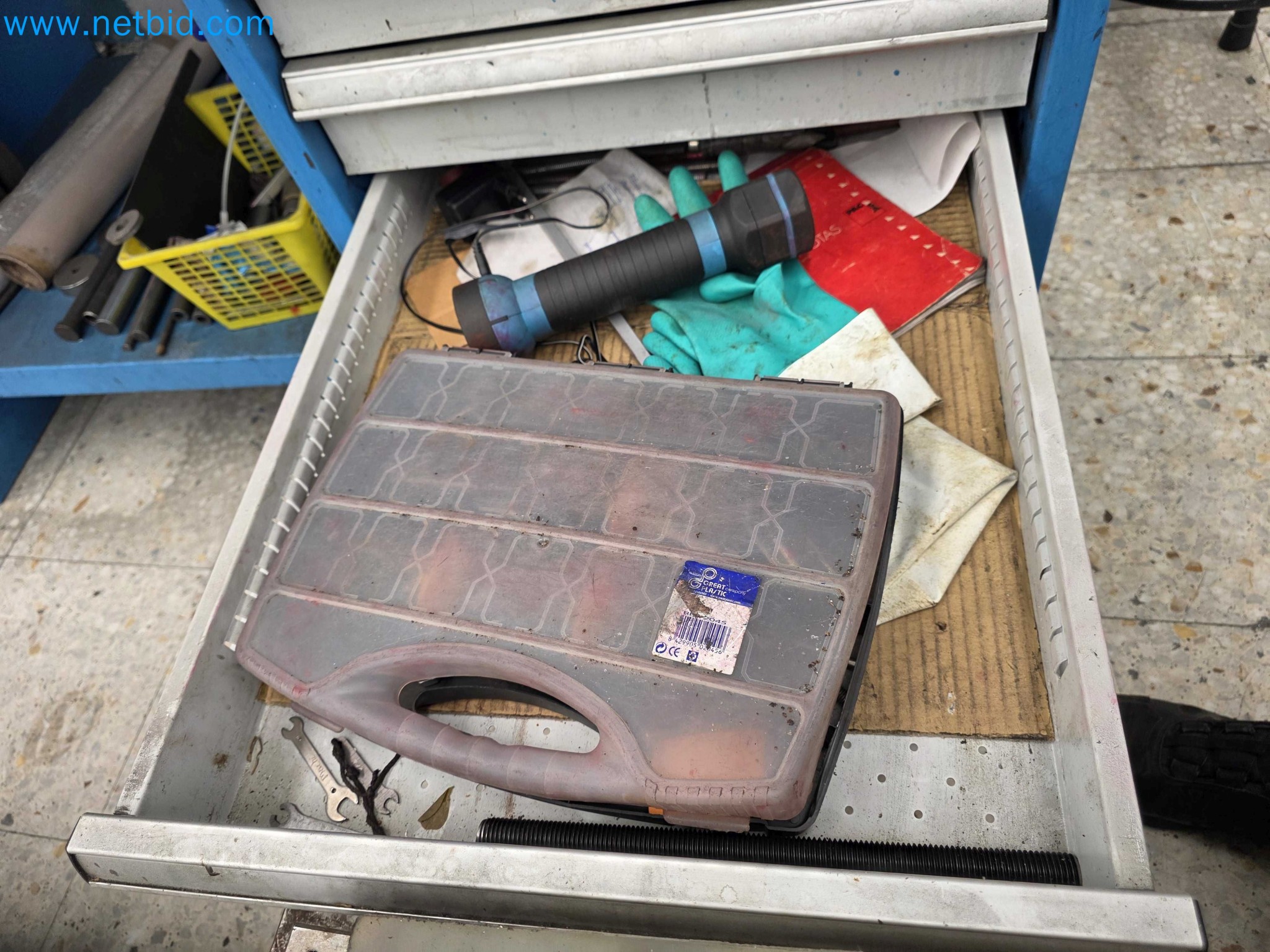 Tromosa Asset Sale (Troqueles Y Moldes De Galicia, Sa): Cnc Machining Centres, Edm Machines And Mould Manufacturing Equipment-17