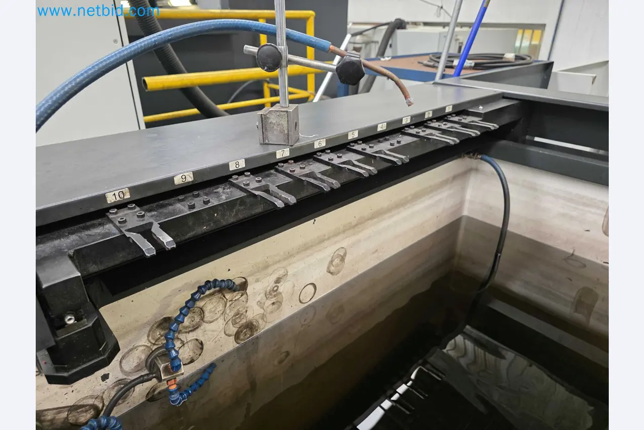 Tromosa Asset Sale (Troqueles Y Moldes De Galicia, Sa): Cnc Machining Centres, Edm Machines And Mould Manufacturing Equipment-7