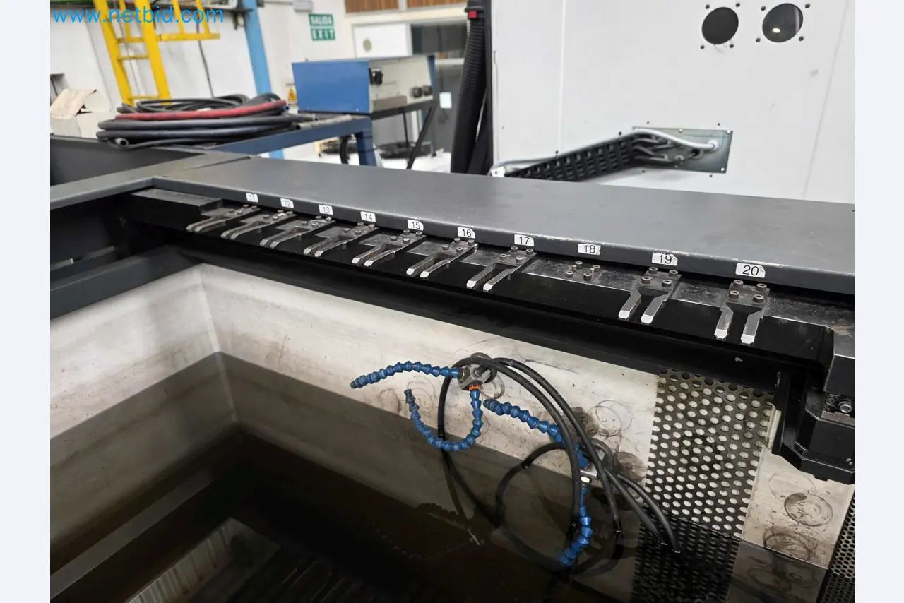 Tromosa Asset Sale (Troqueles Y Moldes De Galicia, Sa): Cnc Machining Centres, Edm Machines And Mould Manufacturing Equipment-8