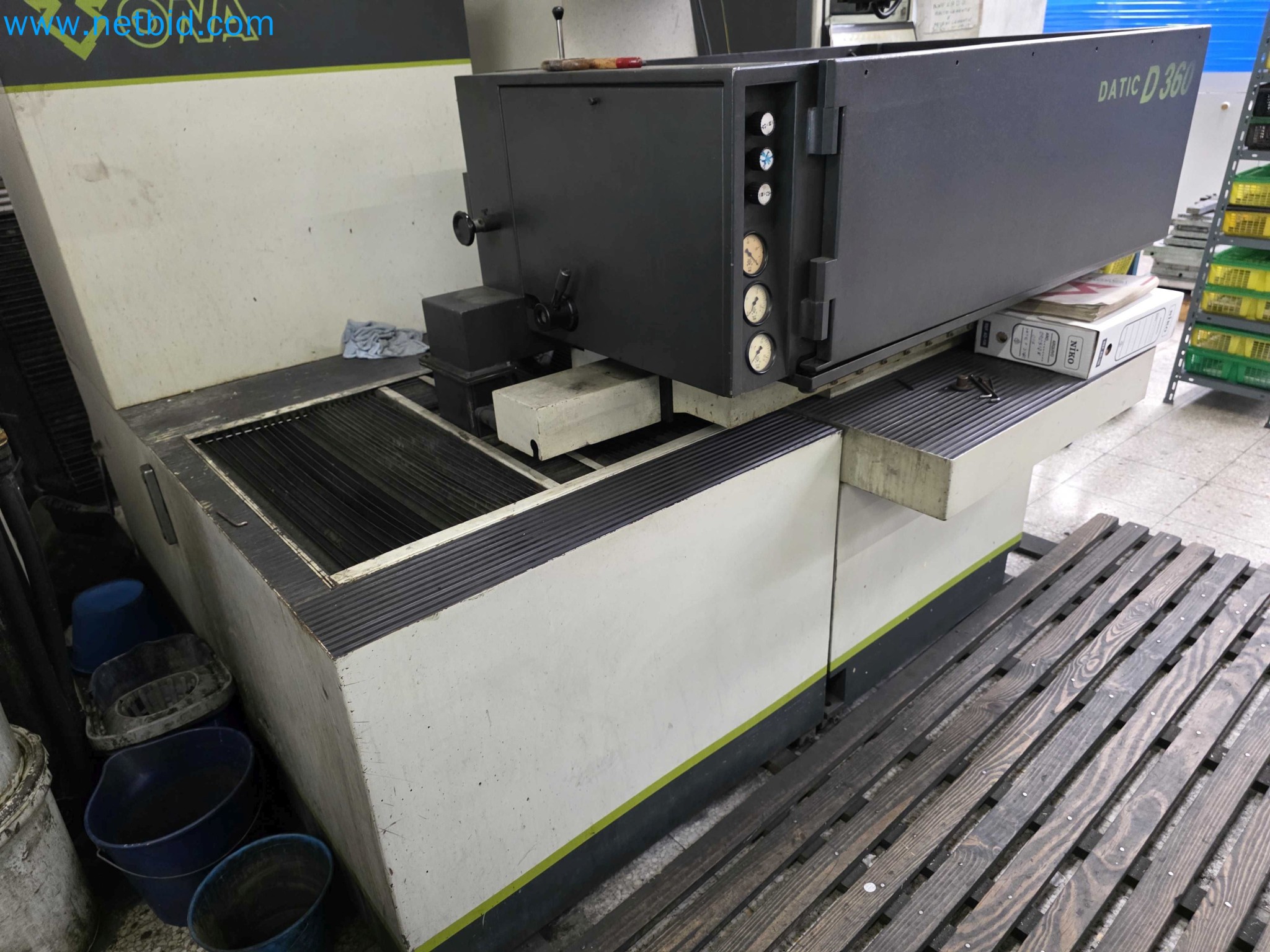 Tromosa Asset Sale (Troqueles Y Moldes De Galicia, Sa): Cnc Machining Centres, Edm Machines And Mould Manufacturing Equipment-12