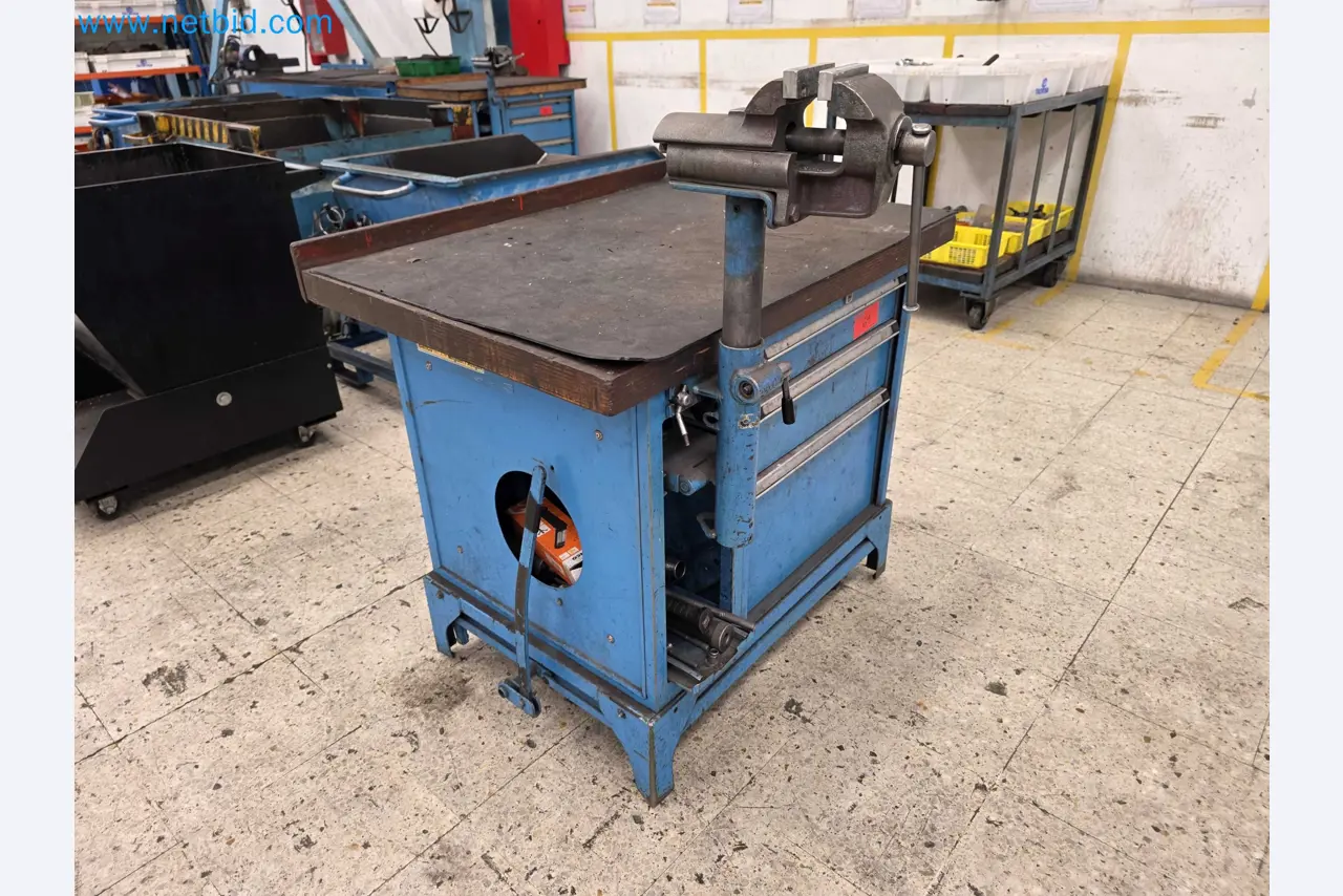 Tromosa Asset Sale (Troqueles Y Moldes De Galicia, Sa): Cnc Machining Centres, Edm Machines And Mould Manufacturing Equipment-2