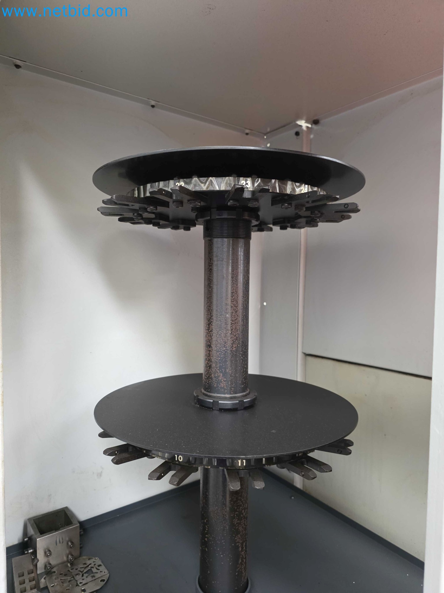 Tromosa Asset Sale (Troqueles Y Moldes De Galicia, Sa): Cnc Machining Centres, Edm Machines And Mould Manufacturing Equipment-10