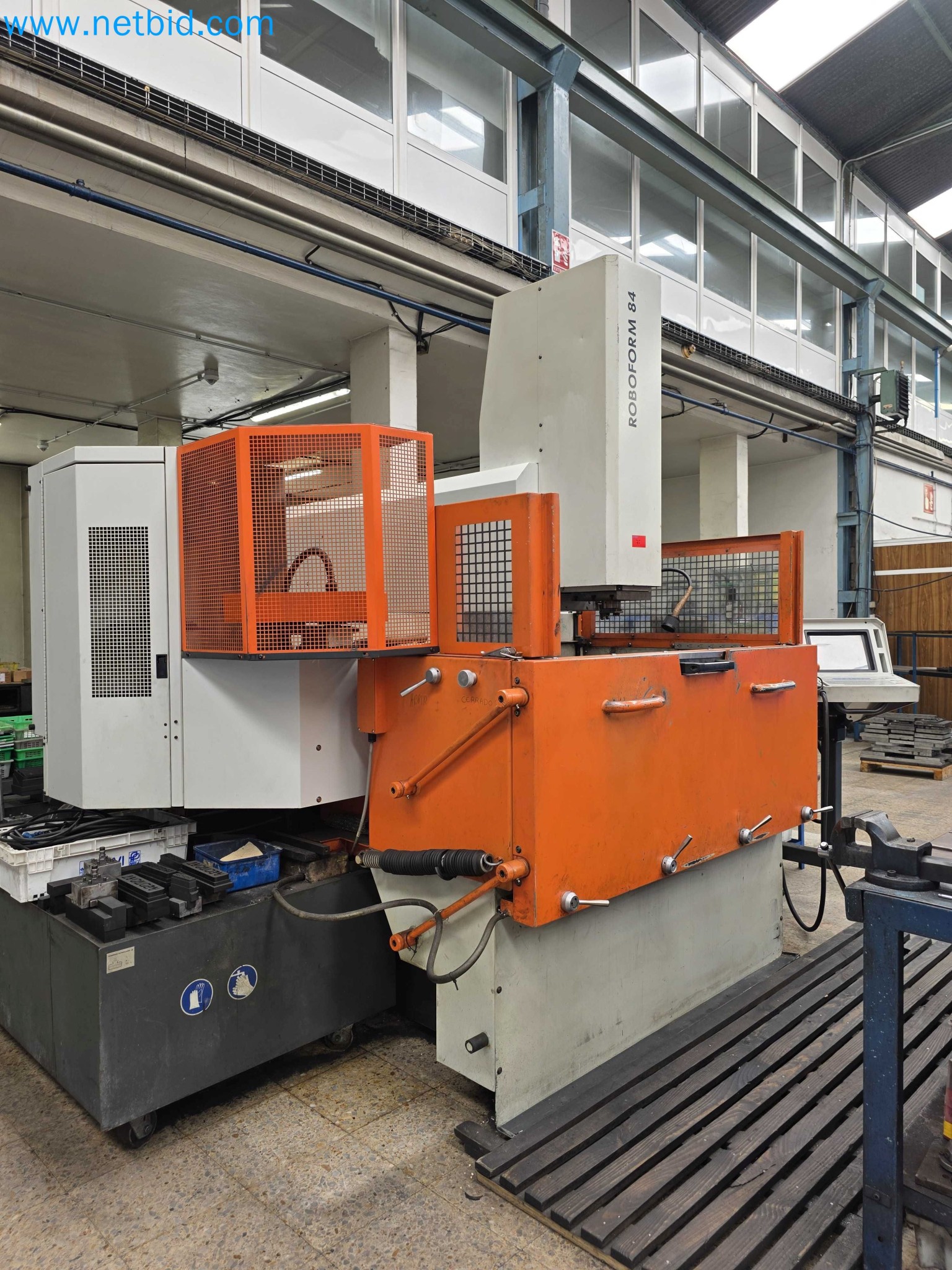 Tromosa Asset Sale (Troqueles Y Moldes De Galicia, Sa): Cnc Machining Centres, Edm Machines And Mould Manufacturing Equipment-2