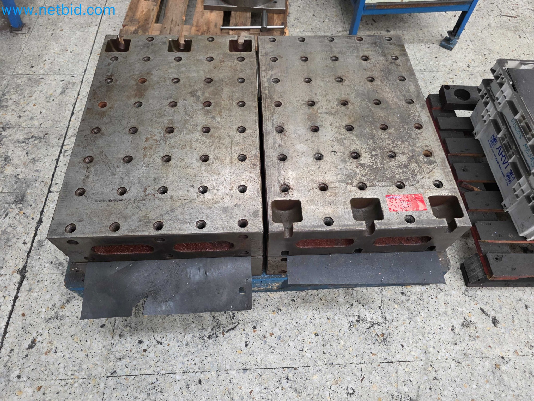 Tromosa Asset Sale (Troqueles Y Moldes De Galicia, Sa): Cnc Machining Centres, Edm Machines And Mould Manufacturing Equipment-1