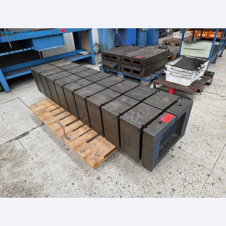 Tromosa Asset Sale (Troqueles Y Moldes De Galicia, Sa): Cnc Machining Centres, Edm Machines And Mould Manufacturing Equipment-1