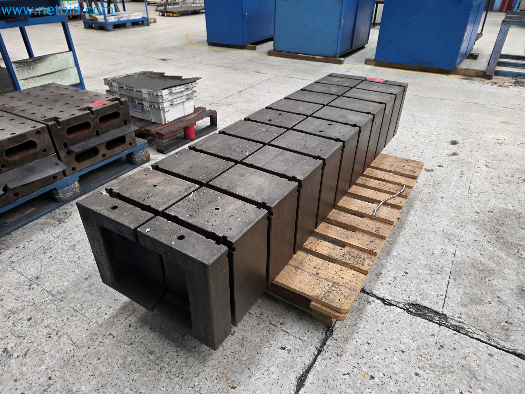 Tromosa Asset Sale (Troqueles Y Moldes De Galicia, Sa): Cnc Machining Centres, Edm Machines And Mould Manufacturing Equipment-5