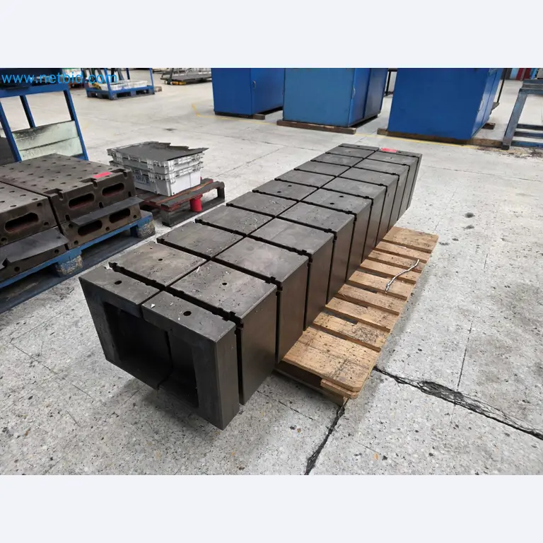 Tromosa Asset Sale (Troqueles Y Moldes De Galicia, Sa): Cnc Machining Centres, Edm Machines And Mould Manufacturing Equipment-5