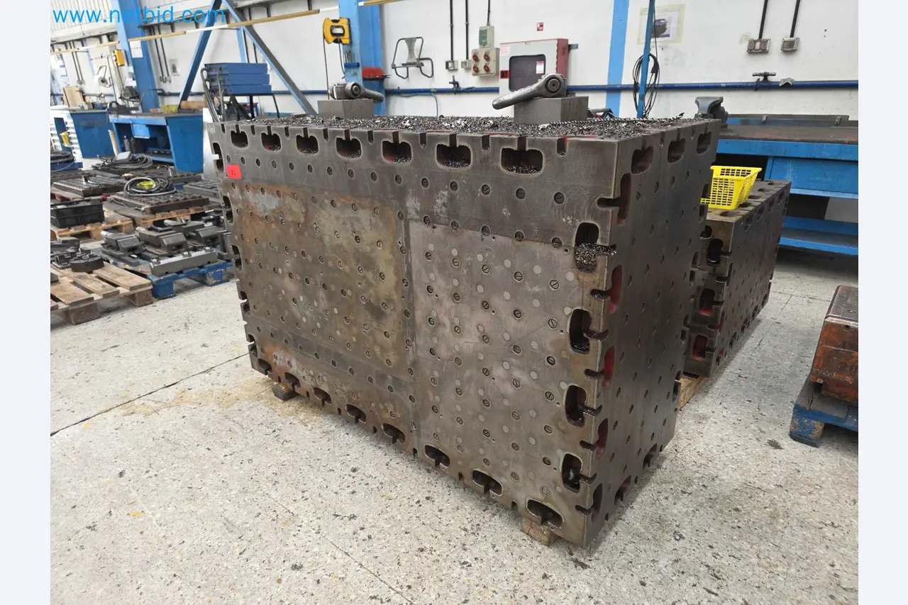Tromosa Asset Sale (Troqueles Y Moldes De Galicia, Sa): Cnc Machining Centres, Edm Machines And Mould Manufacturing Equipment-1