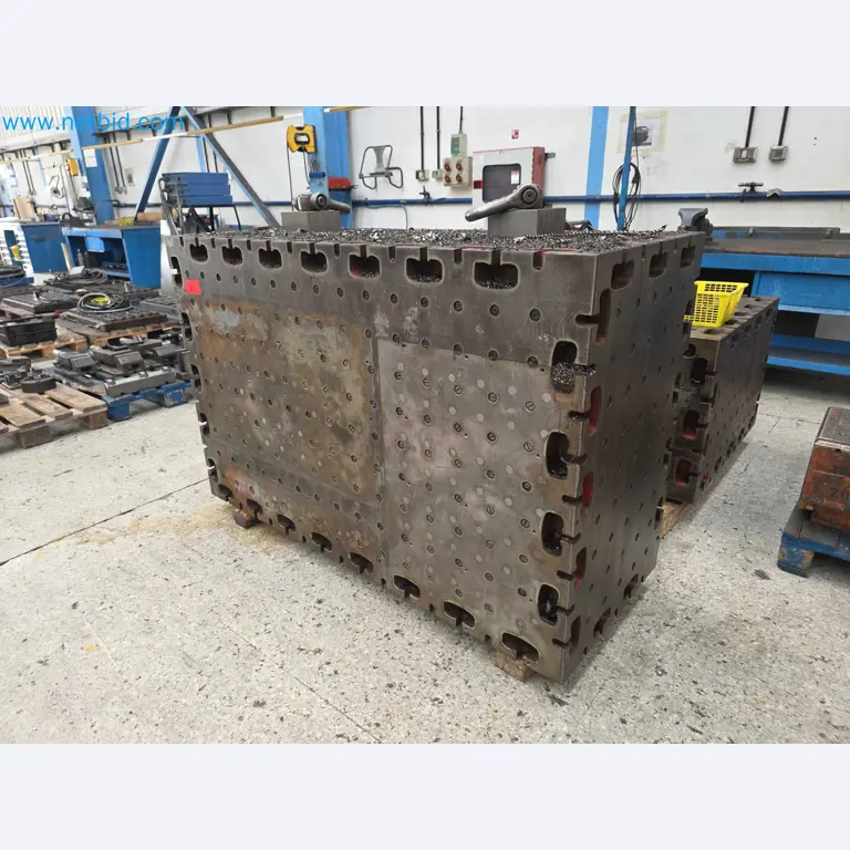 Tromosa Asset Sale (Troqueles Y Moldes De Galicia, Sa): Cnc Machining Centres, Edm Machines And Mould Manufacturing Equipment-1