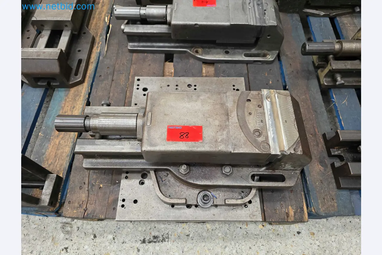 Tromosa Asset Sale (Troqueles Y Moldes De Galicia, Sa): Cnc Machining Centres, Edm Machines And Mould Manufacturing Equipment-2
