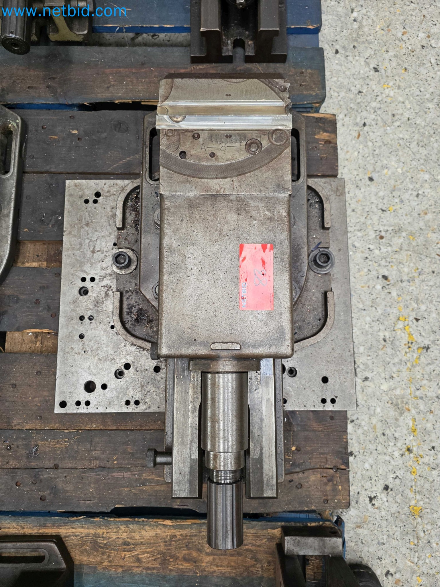 Tromosa Asset Sale (Troqueles Y Moldes De Galicia, Sa): Cnc Machining Centres, Edm Machines And Mould Manufacturing Equipment-3