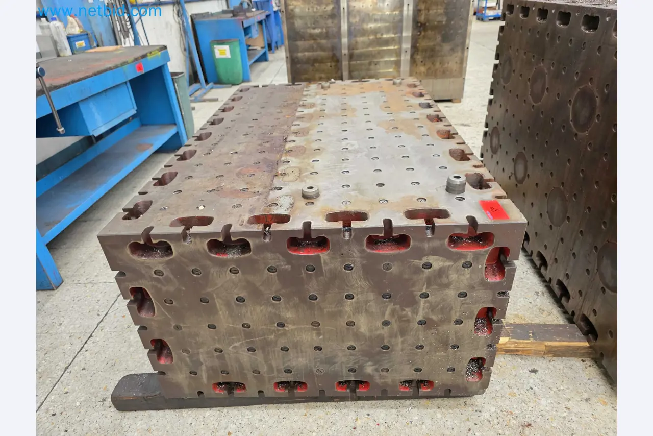 Tromosa Asset Sale (Troqueles Y Moldes De Galicia, Sa): Cnc Machining Centres, Edm Machines And Mould Manufacturing Equipment-2