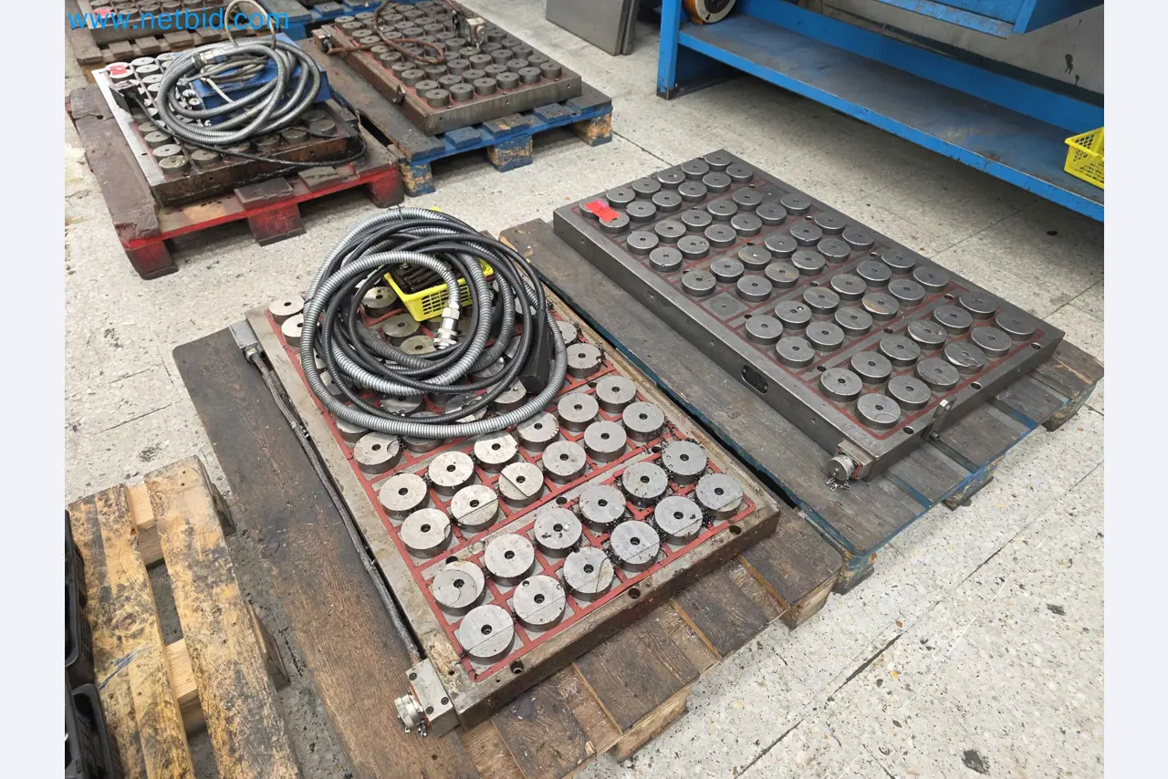 Tromosa Asset Sale (Troqueles Y Moldes De Galicia, Sa): Cnc Machining Centres, Edm Machines And Mould Manufacturing Equipment-3