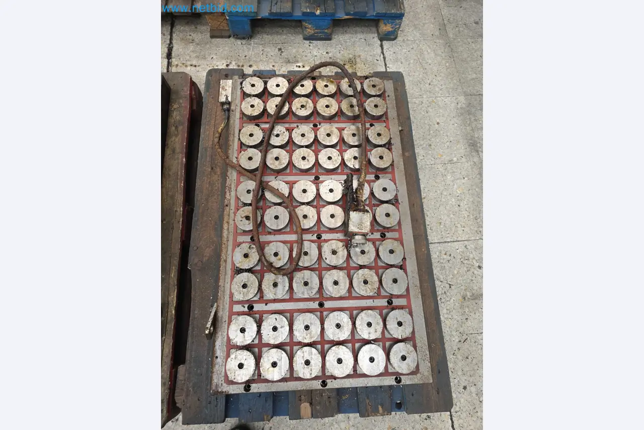 Tromosa Asset Sale (Troqueles Y Moldes De Galicia, Sa): Cnc Machining Centres, Edm Machines And Mould Manufacturing Equipment-4