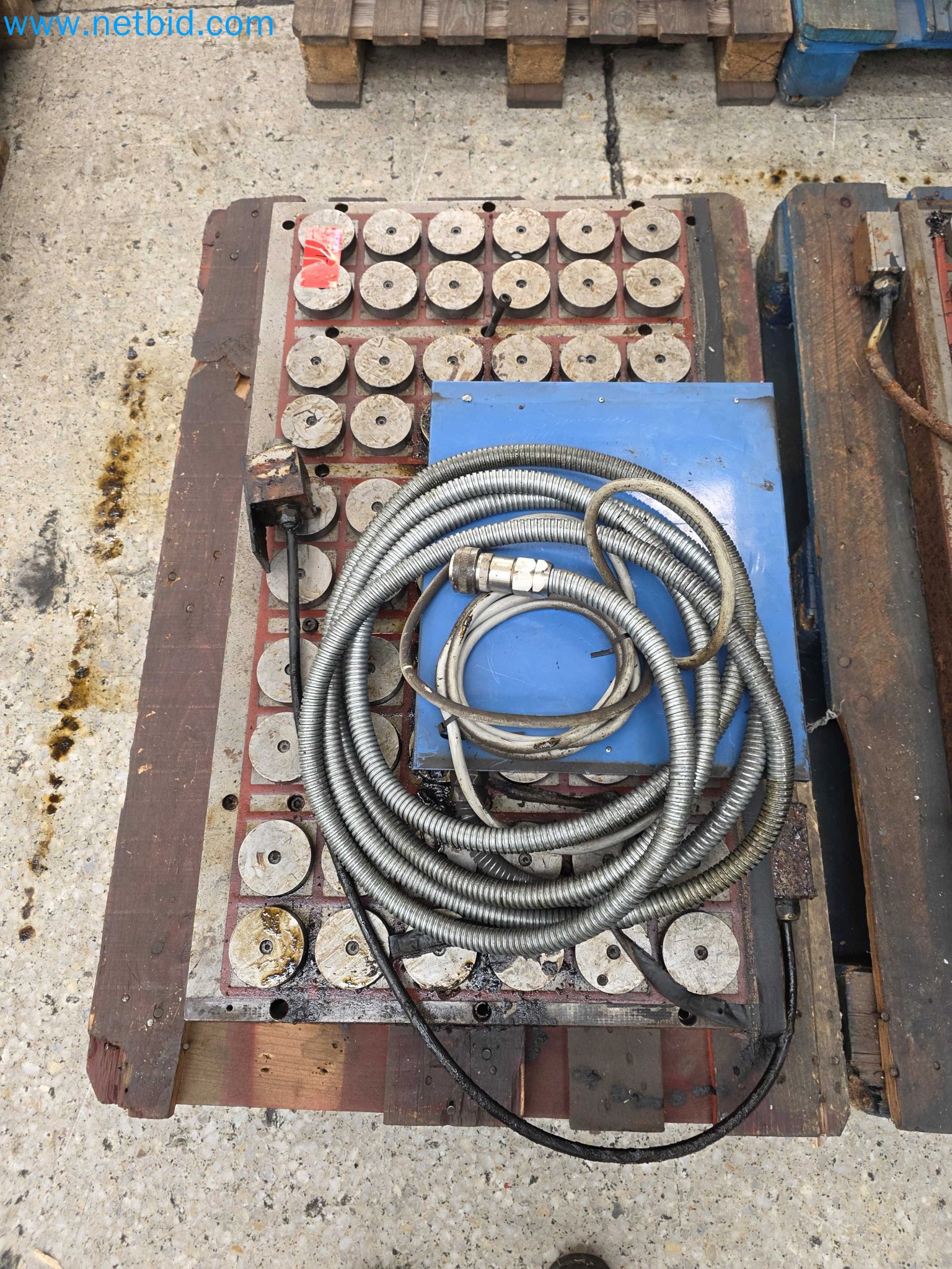 Tromosa Asset Sale (Troqueles Y Moldes De Galicia, Sa): Cnc Machining Centres, Edm Machines And Mould Manufacturing Equipment-5