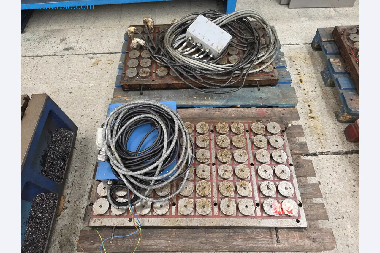 Tromosa Asset Sale (Troqueles Y Moldes De Galicia, Sa): Cnc Machining Centres, Edm Machines And Mould Manufacturing Equipment-1