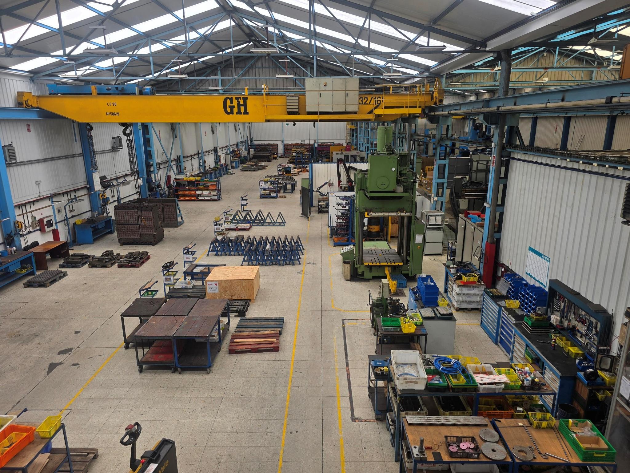 Tromosa Asset Sale (Troqueles Y Moldes De Galicia, Sa): Cnc Machining Centres, Edm Machines And Mould Manufacturing Equipment-1