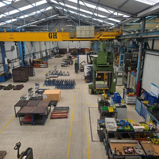 Tromosa Asset Sale (Troqueles Y Moldes De Galicia, Sa): Cnc Machining Centres, Edm Machines And Mould Manufacturing Equipment