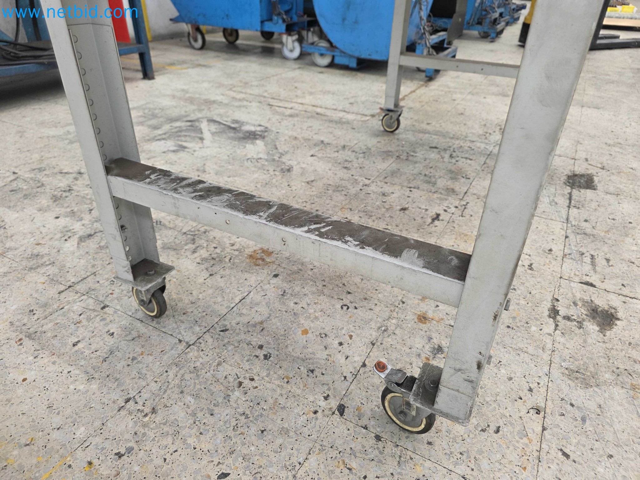 Centres d'usinage CNC, machines d'électroérosion et équipements pour la fabrication de moules
-5