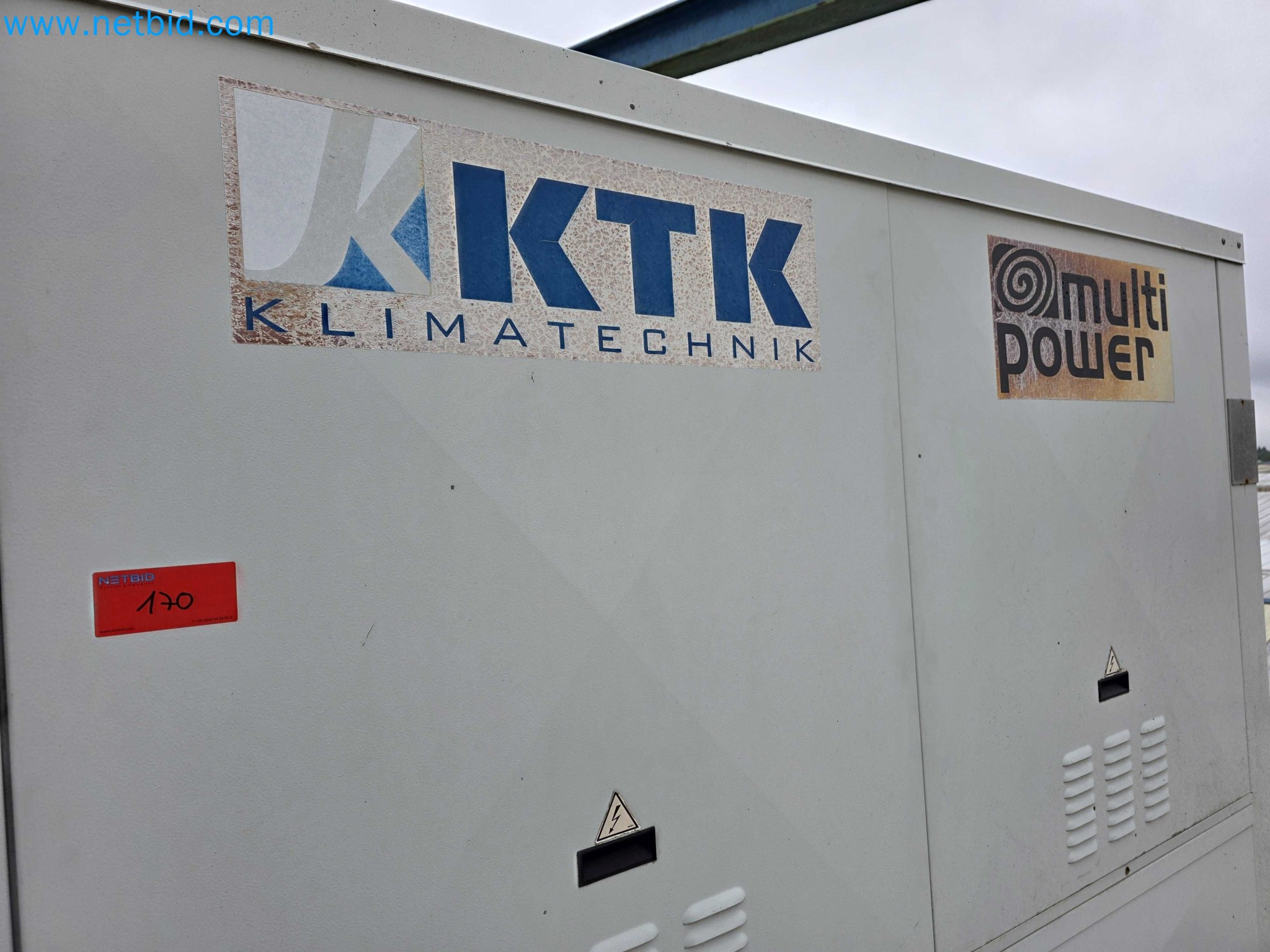 Kunststoffspritzgussmaschinen und Zubehör von Tromosa-55