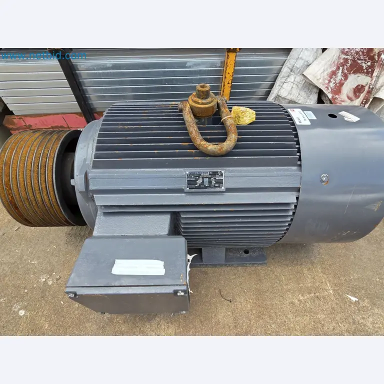 Engines, motors, and other industrial equipment for the foundry sector-11