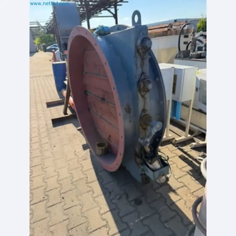 Engines, motors, and other industrial equipment for the foundry sector-17