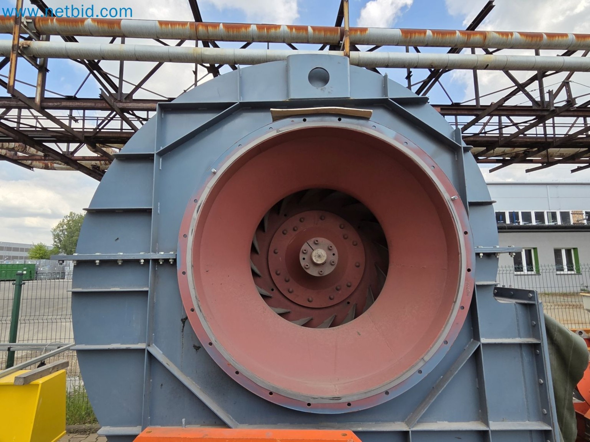 Engines, motors, and other industrial equipment for the foundry sector-2