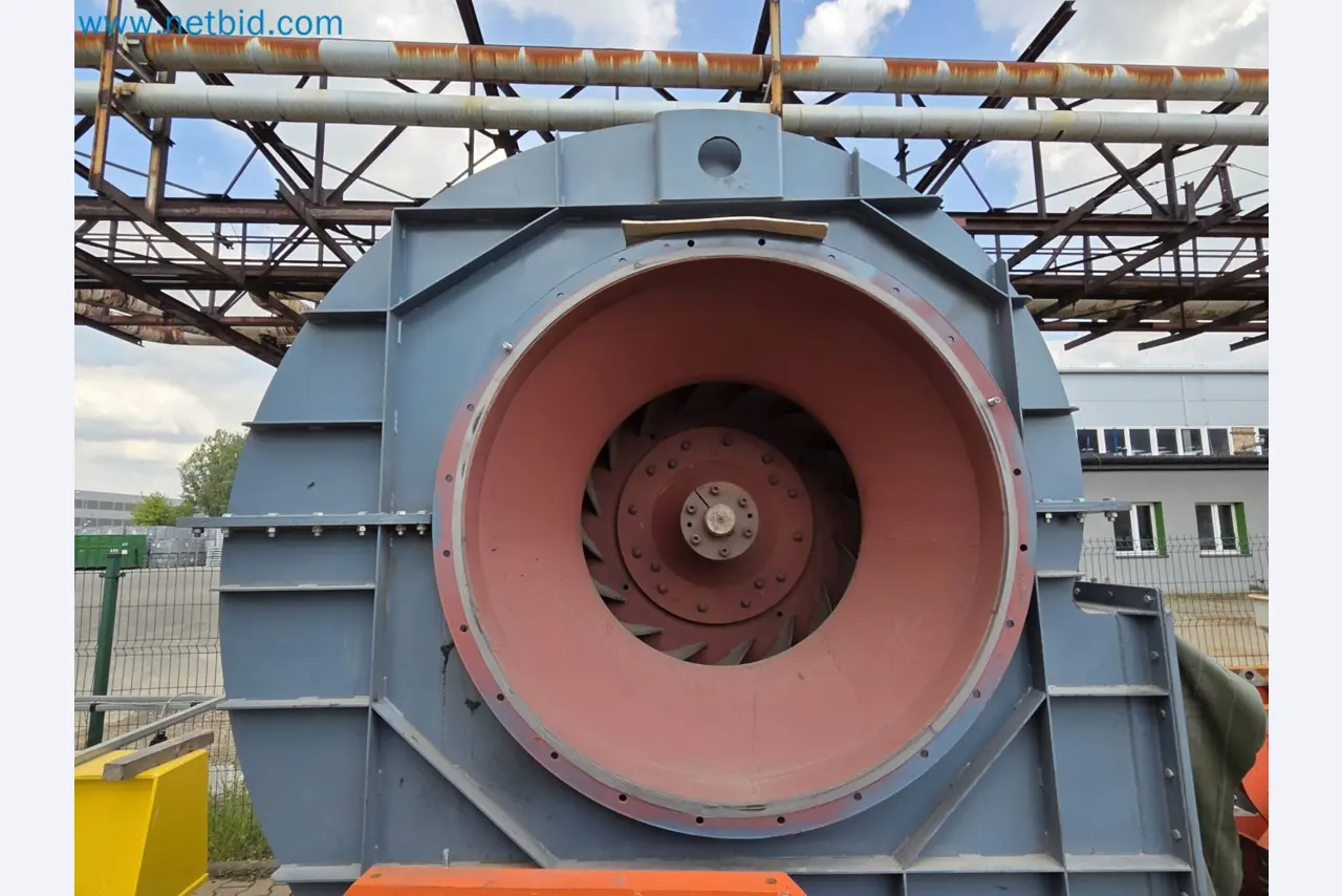 Engines, motors, and other industrial equipment for the foundry sector-2