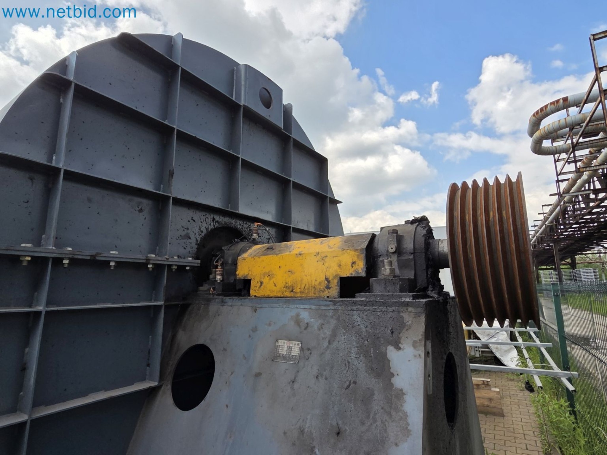 Engines, motors, and other industrial equipment for the foundry sector-8