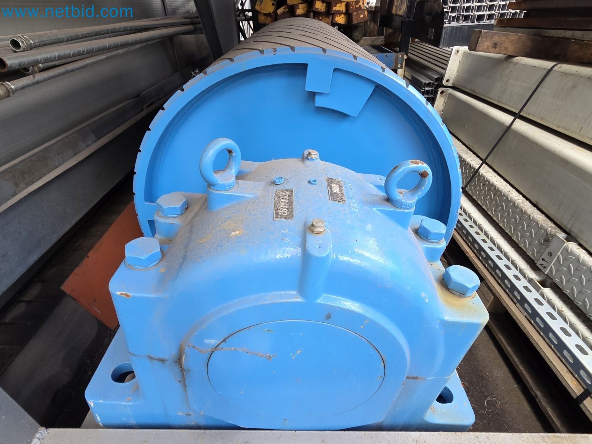 Engines, motors, and other industrial equipment for the foundry sector-3