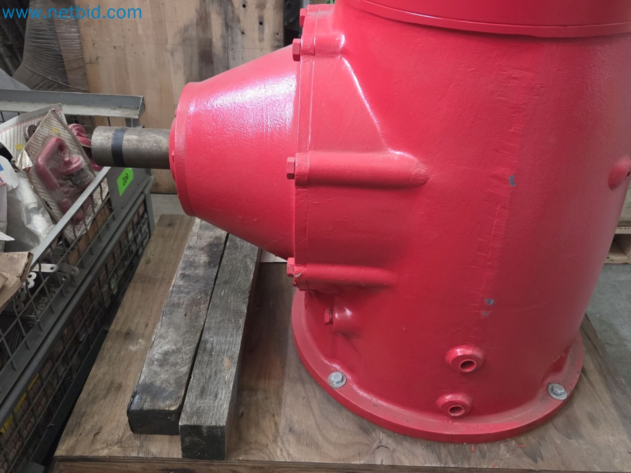 Engines, motors, and other industrial equipment for the foundry sector-10