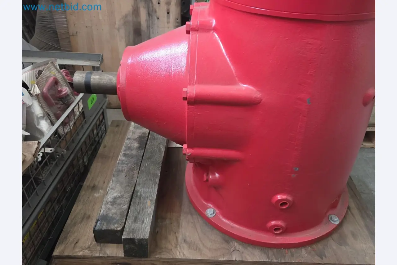 Engines, motors, and other industrial equipment for the foundry sector-10