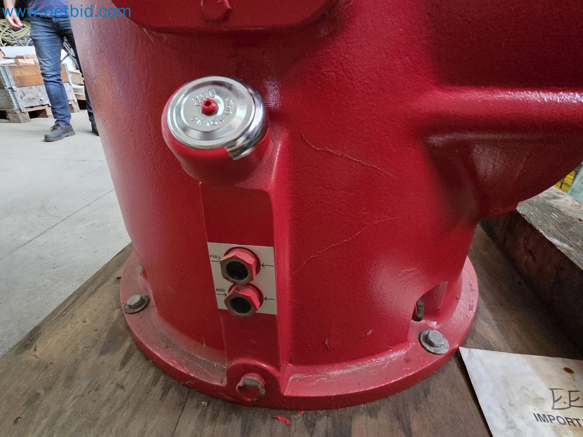 Engines, motors, and other industrial equipment for the foundry sector-14