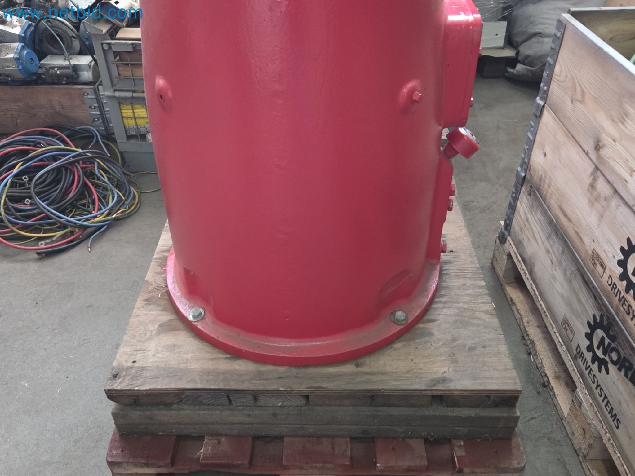 Engines, motors, and other industrial equipment for the foundry sector-8