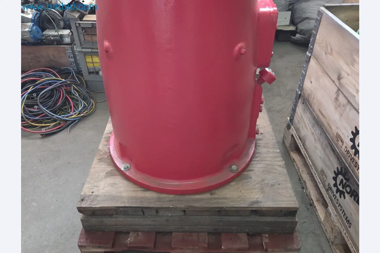 Engines, motors, and other industrial equipment for the foundry sector-8