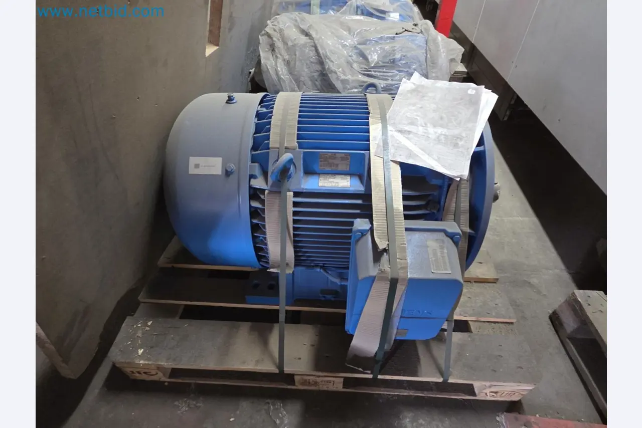 Engines, motors, and other industrial equipment for the foundry sector-1
